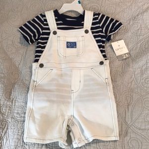 Short overall outfit.